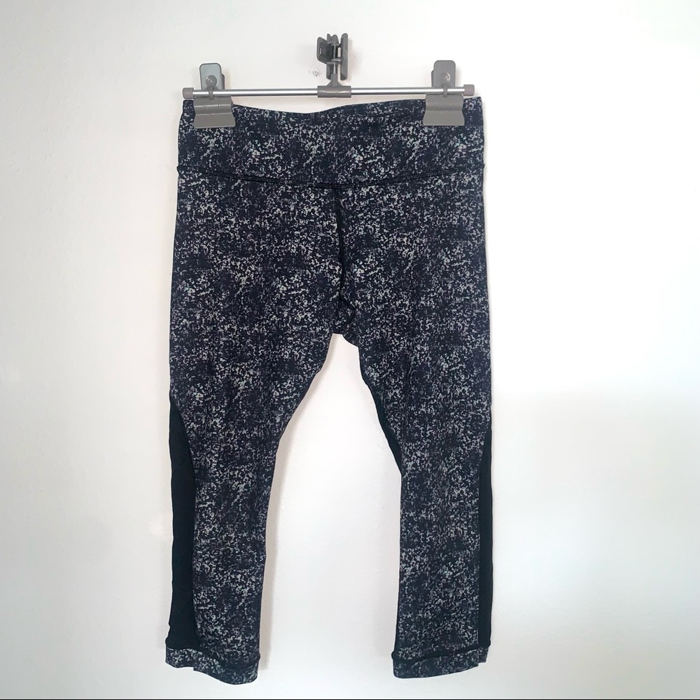 Lululemon High Rise Crop Leggings